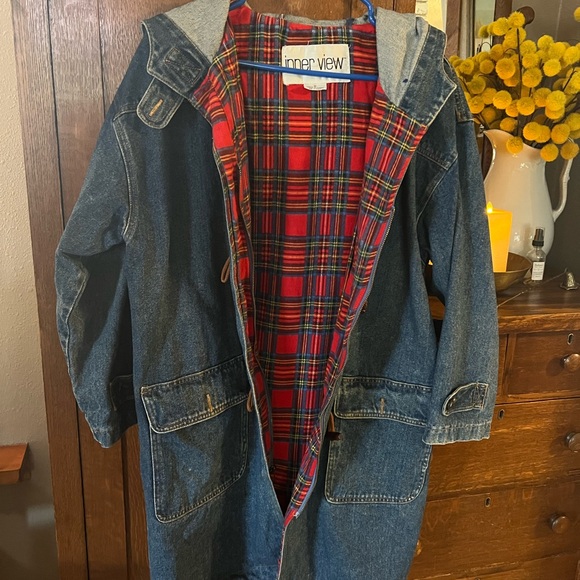 Hooded women’s Jean jacket with plaid inner lining. - Picture 3 of 6